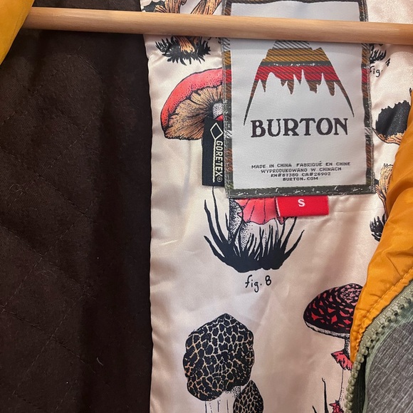 Burton Gore-Tex Jacket - Great Condition - Picture 7 of 10